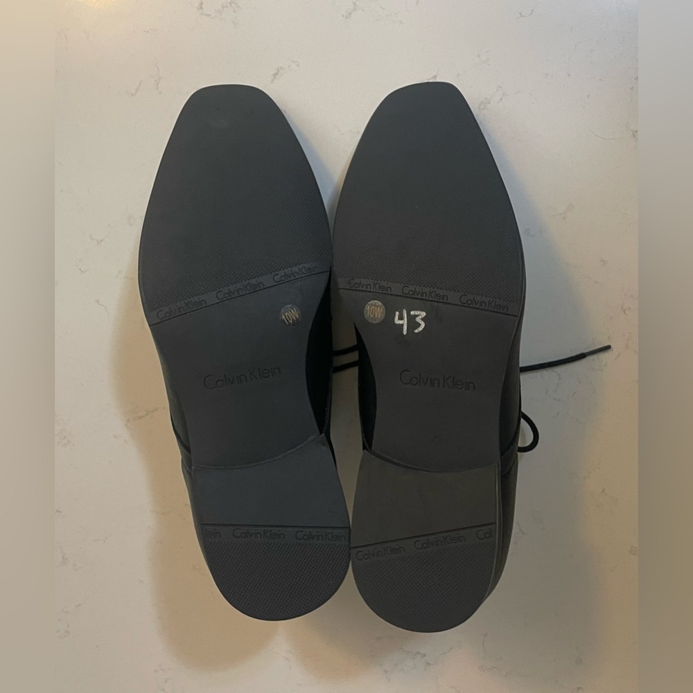 Calvin Klein Oxfords - Picture 7 of 7